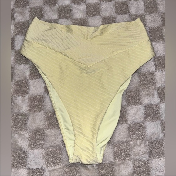 aerie Other - Aerie swim Light Yellow High-Waisted Bikini Bottom size Large